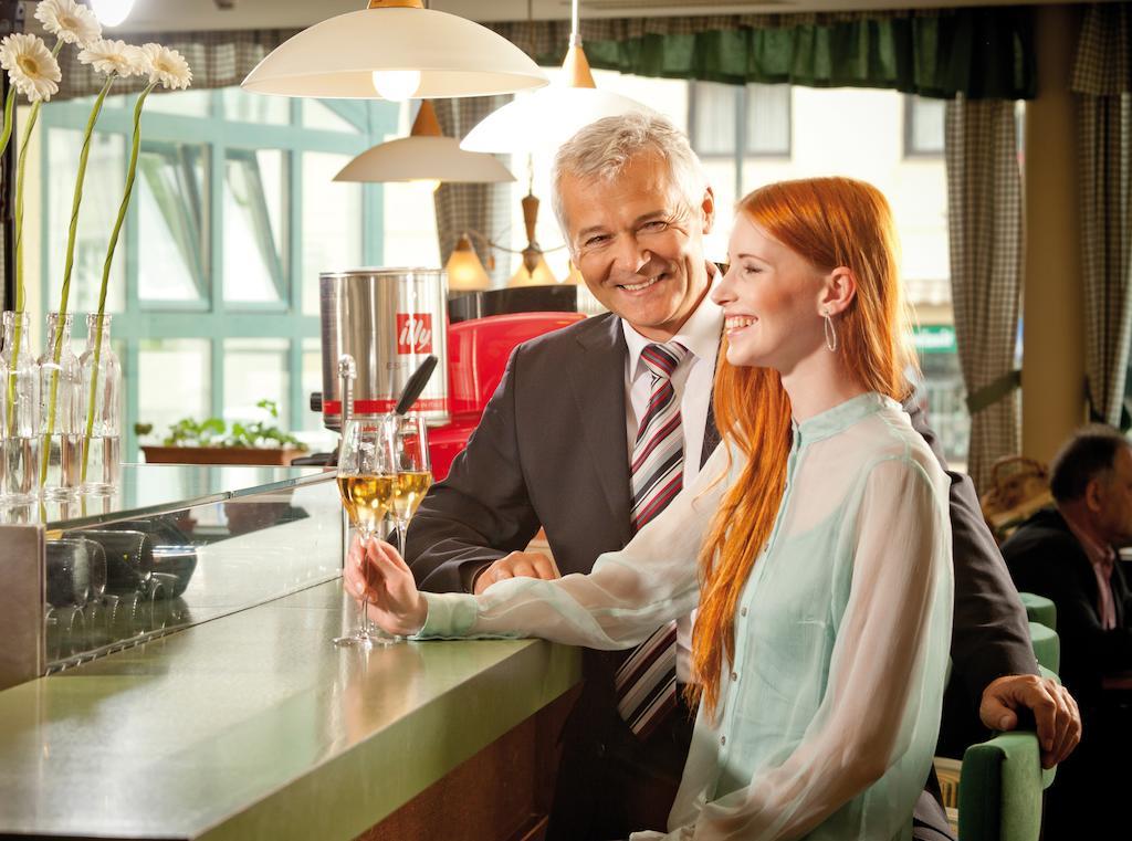 Hotel Restaurant Florianihof 马特斯堡 外观 照片