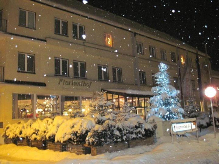 Hotel Restaurant Florianihof 马特斯堡 外观 照片