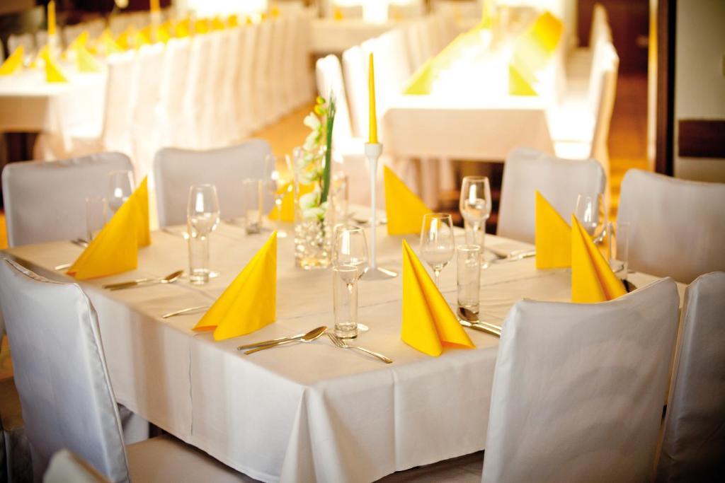 Hotel Restaurant Florianihof 马特斯堡 外观 照片