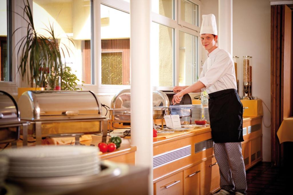 Hotel Restaurant Florianihof 马特斯堡 外观 照片